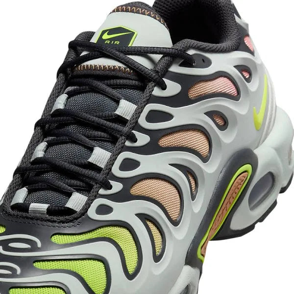 NIKE AIR MAX PLUS DRIFT 'LIGHT SILVER VOLT'