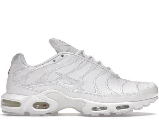 NIKE AIR MAX PLUS "TRIPLE WHITE"