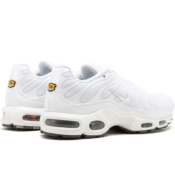 NIKE AIR MAX PLUS "TRIPLE WHITE"